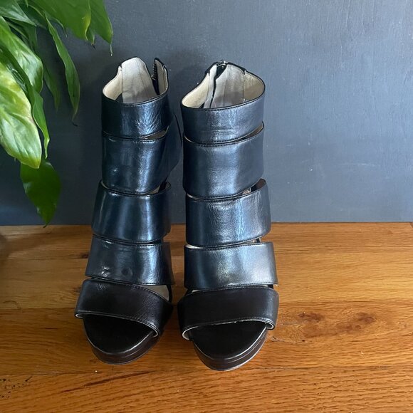 Michael Michael Kors Brena Black Leather Platform Heeled Booties Women’s 8.5M - Picture 2 of 12